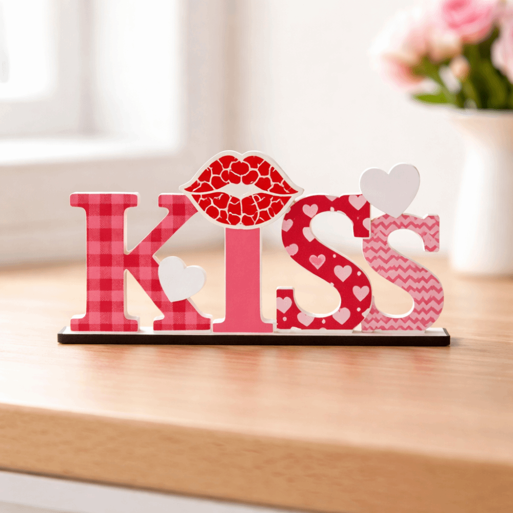 Art And Craft Valentine - 러브 키스 러브 우드 노트 오너먼트